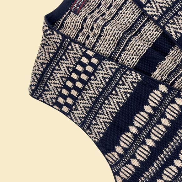 Vintage 90s blue sweater vest by Roundtree & Yorke, size XXL striped vest - Picture 4 of 8